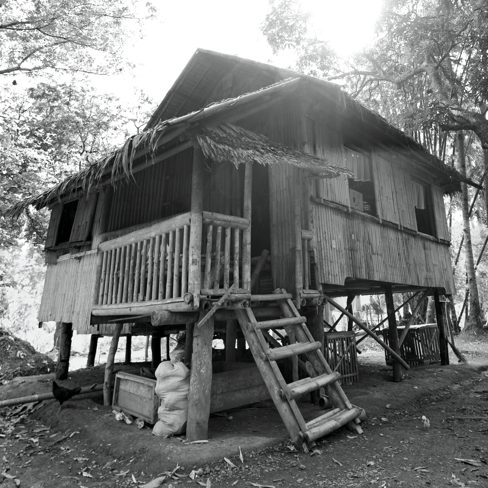 Bahay Kubo